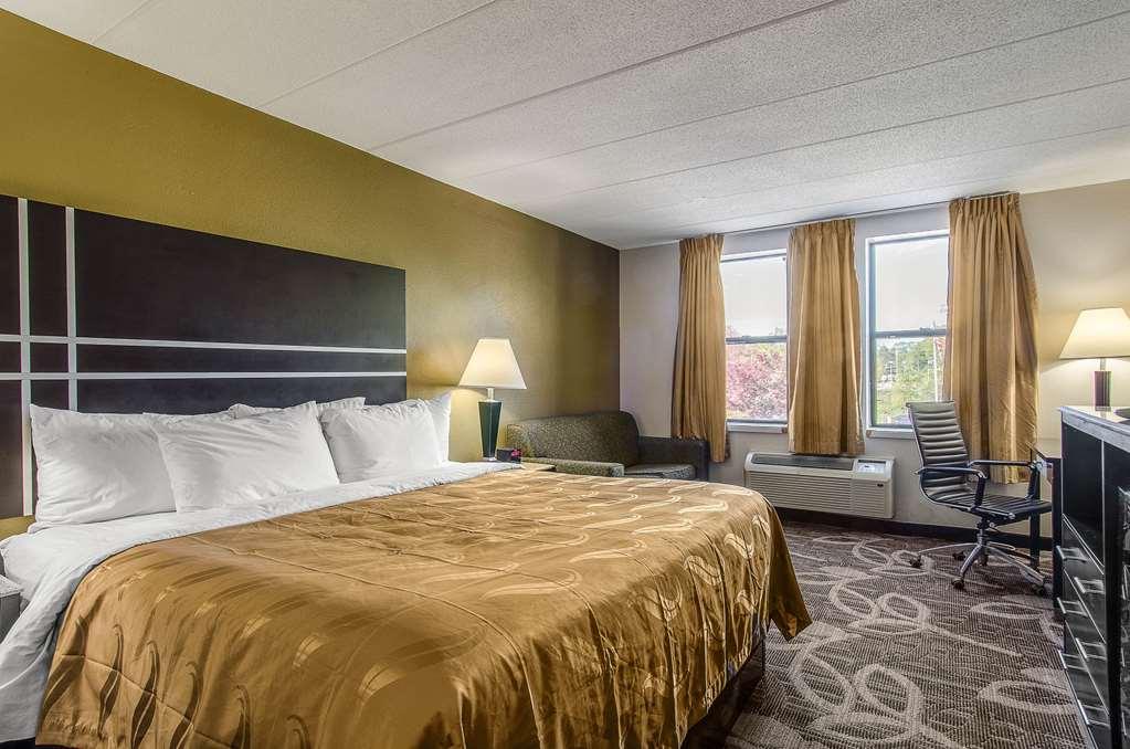 La Casa Inn & Suites - Middleboro Room photo